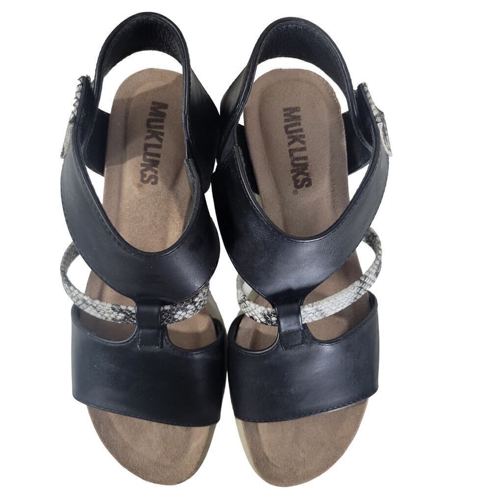 MUK LUKS Black Leather Animal Print Wedge Sandal  8 Summer Comfort Resort Casual